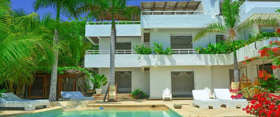 Waterfront Villa 001