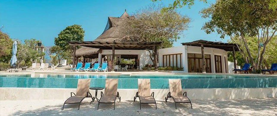 Waterfront Villa 006